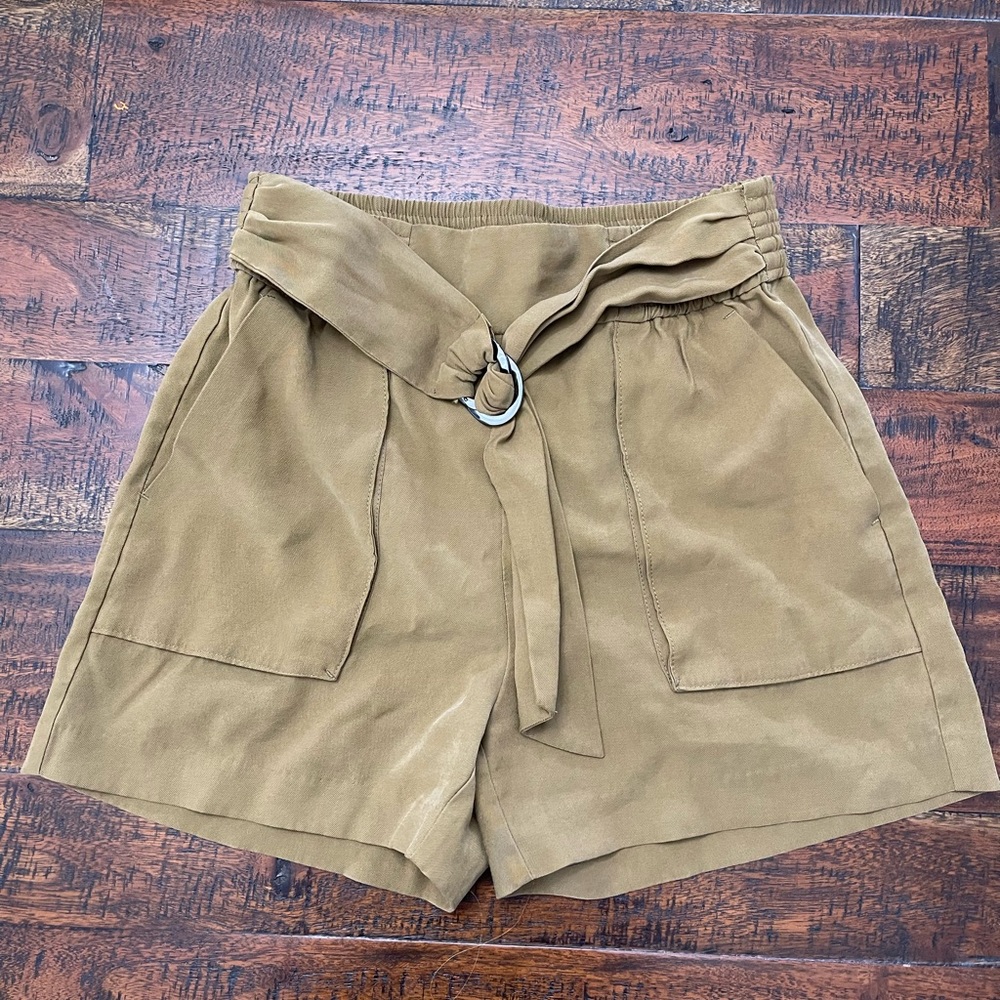 Dynamite- olive/grey/brown dress shorts
